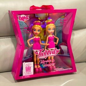 Bratz Tweevils Special Edition 2-Pack Fashion Dolls
Mean girl gift toy